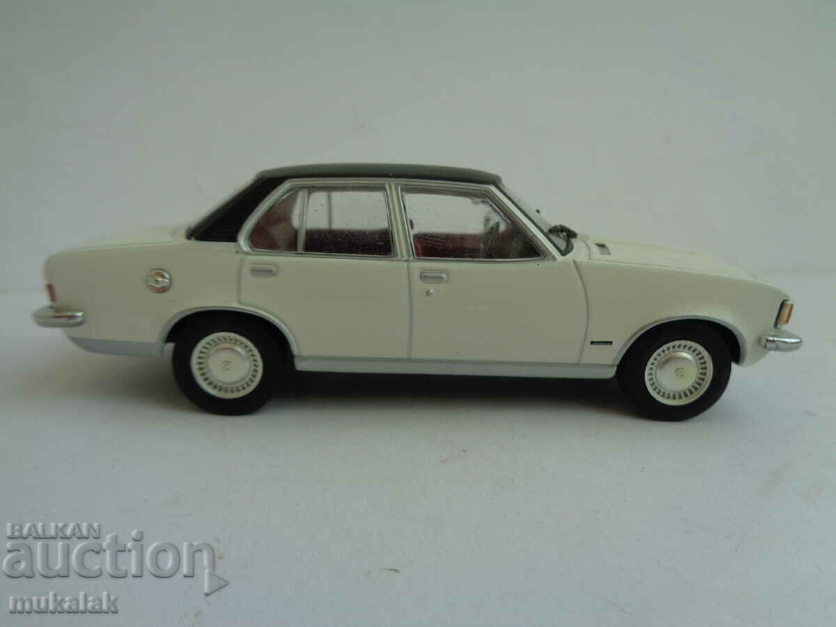Auction 1:43 OPEL REKORD TOY CAR MODEL Auction 1:43 OPEL REKORD TOY CAR MODEL