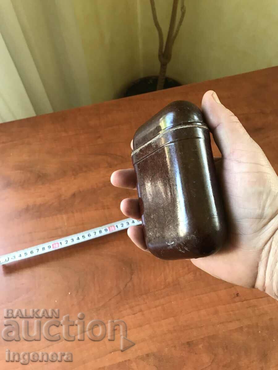 CHEMICAL PROTECTION BOX BAKELITE MILITARY - 6 CHEMICAL PROTECTION BOX BAKELITE MILITARY - 6