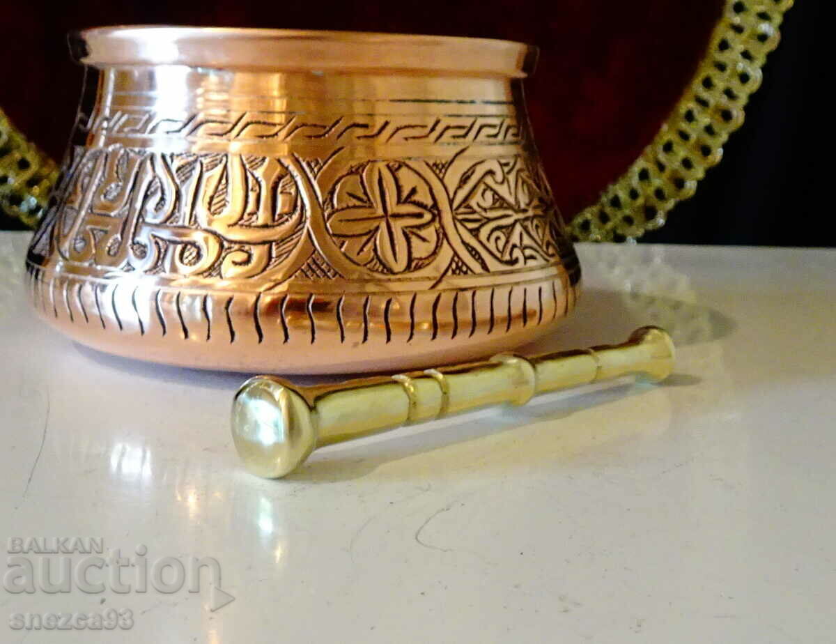 Bronze mortar pestle 9.5 cm. with price 13.00 BGN | € 6.65 Bronze mortar pestle 9.5 cm. with price 13.00 BGN | € 6.65