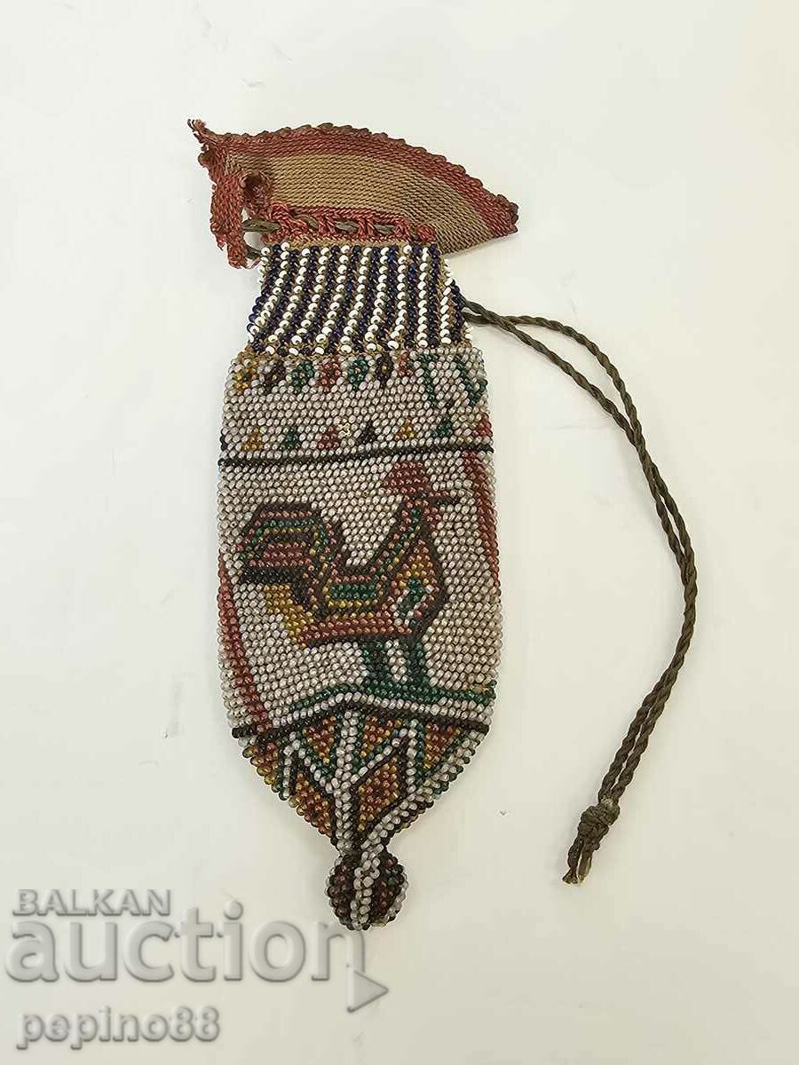 Auction RENAISSANCE BEAD PURSE - KESIA 1897 Auction RENAISSANCE BEAD PURSE - KESIA 1897