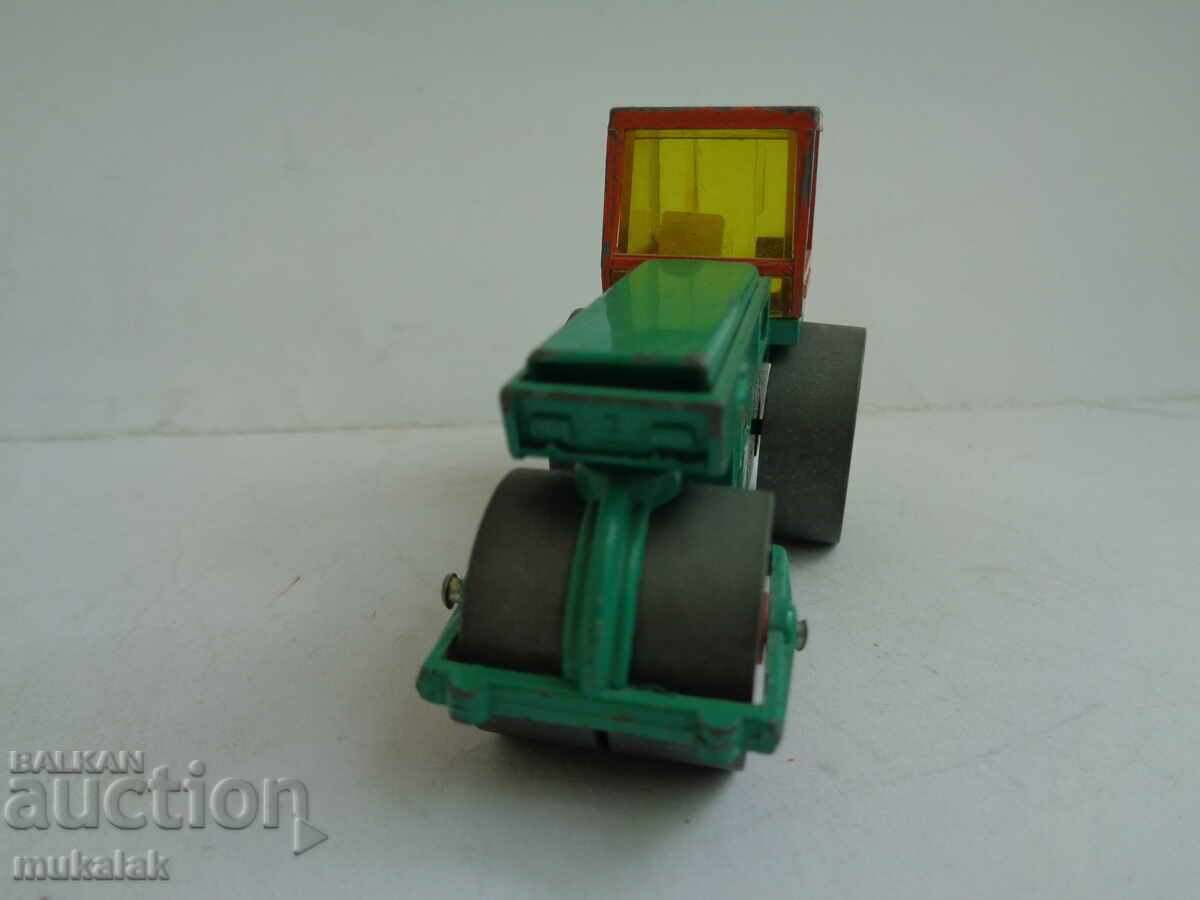 1/55? SIKU ROLLER TROLLEY TOY MODEL with price 15.00 BGN | € 7.67 1/55? SIKU ROLLER TROLLEY TOY MODEL with price 15.00 BGN | € 7.67