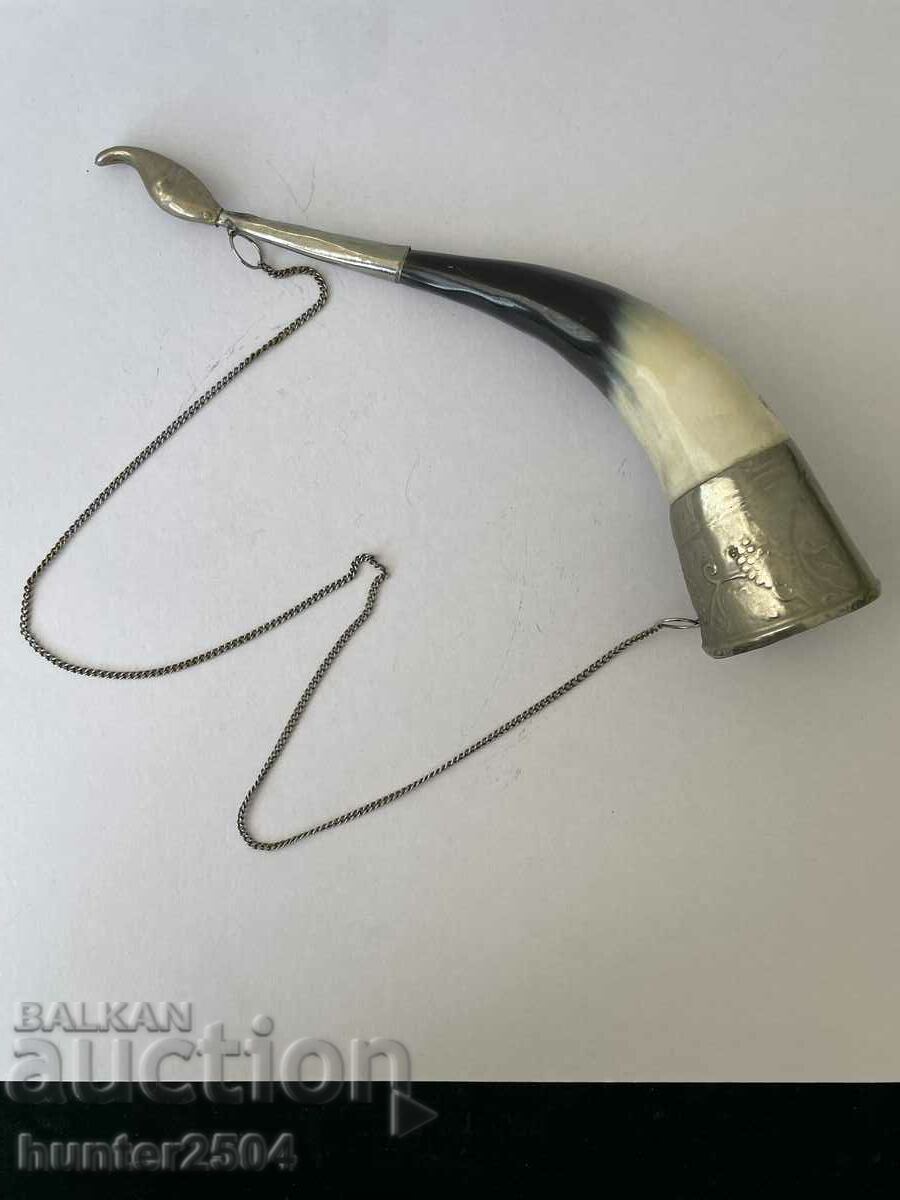 Cup-horn, 31 cm with price 29.95 BGN | € 15.31 Cup-horn, 31 cm with price 29.95 BGN | € 15.31