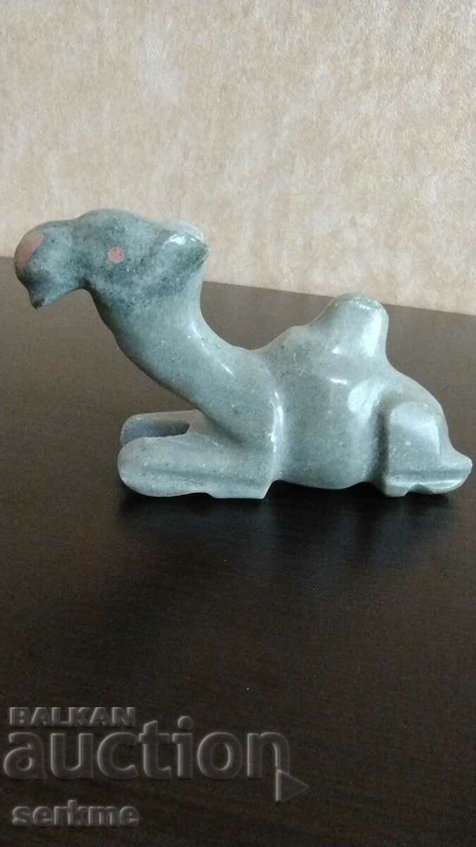 Δημοπρασία Μια πέτρινη φιγούρα