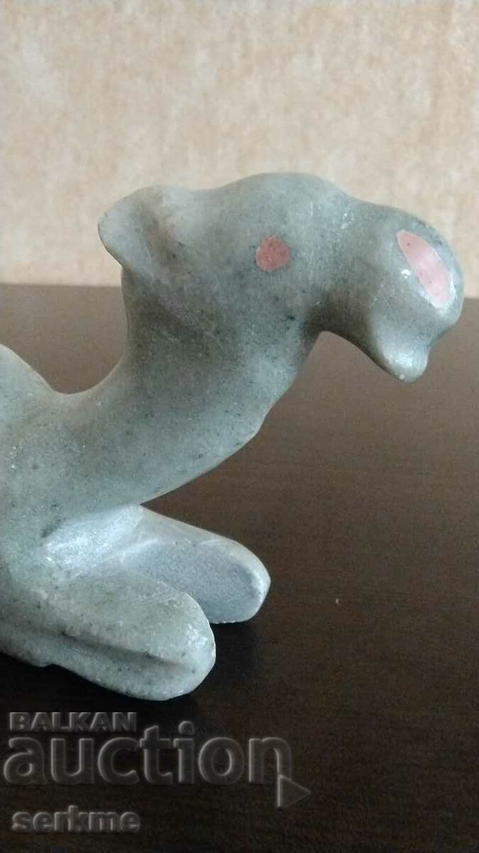 Μια πέτρινη φιγούρα - 6