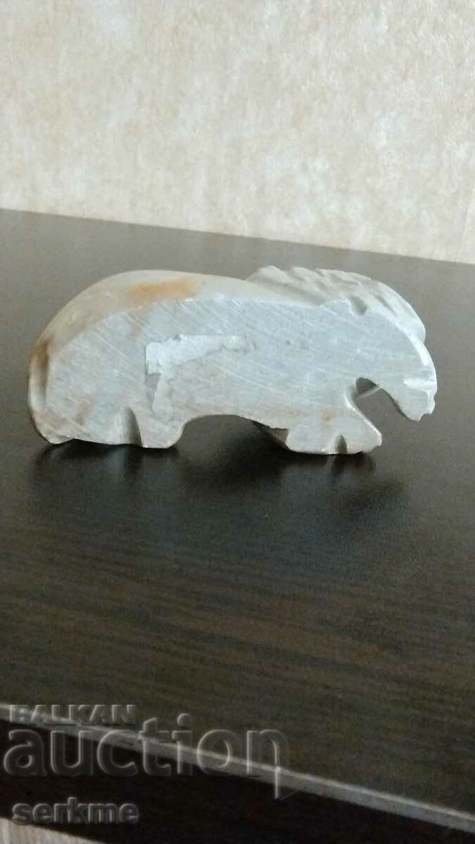 Μια πέτρινη φιγούρα - 5