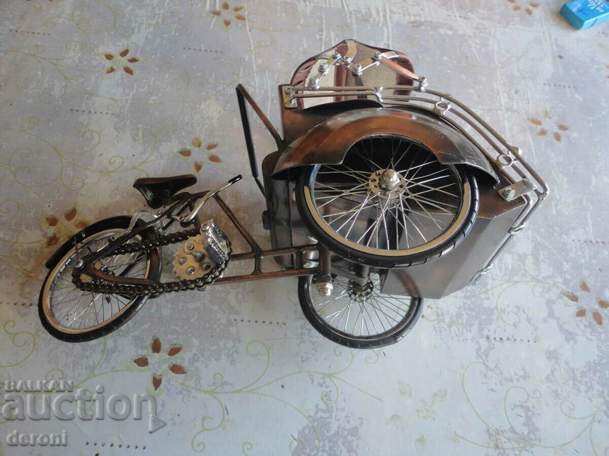 Large metal model wheel rickshaw - 6 Large metal model wheel rickshaw - 6