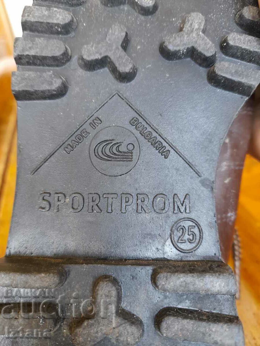 Old shoes Sportprom - 7 Old shoes Sportprom - 7