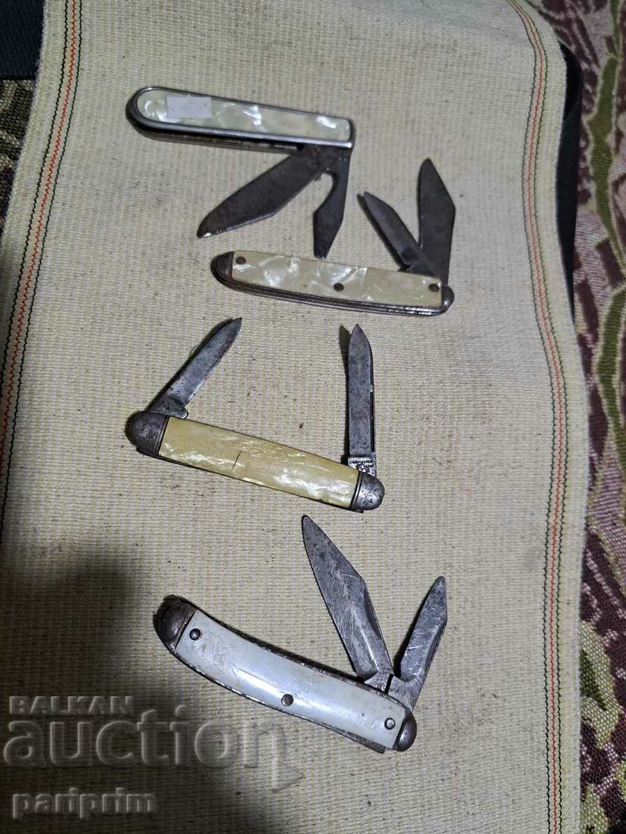 4 bucăți cuțite de buzunar, pliante, vechi, B.Z.C de la 1 st