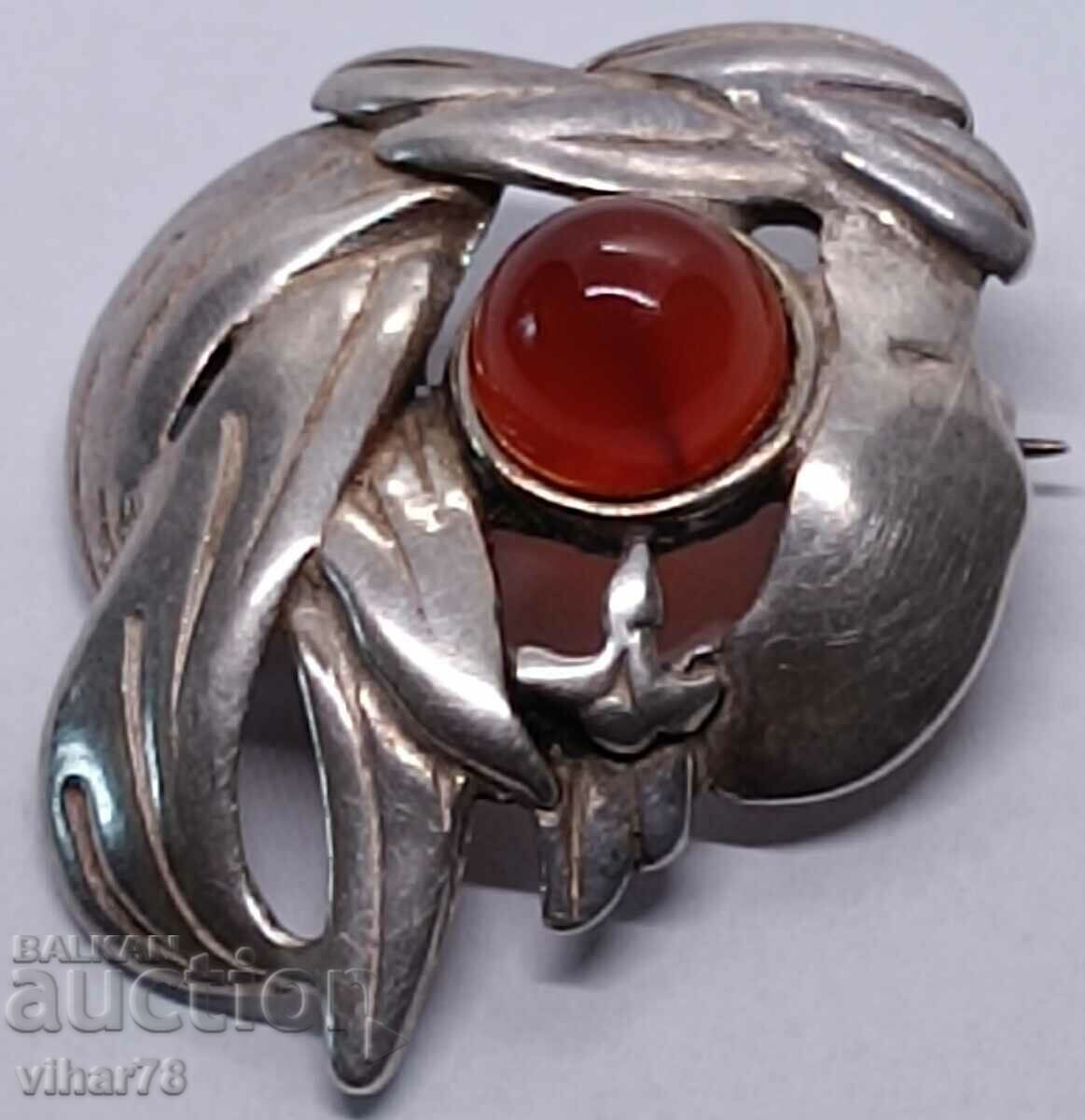 Auction Old silver carnelian brooch Auction Old silver carnelian brooch