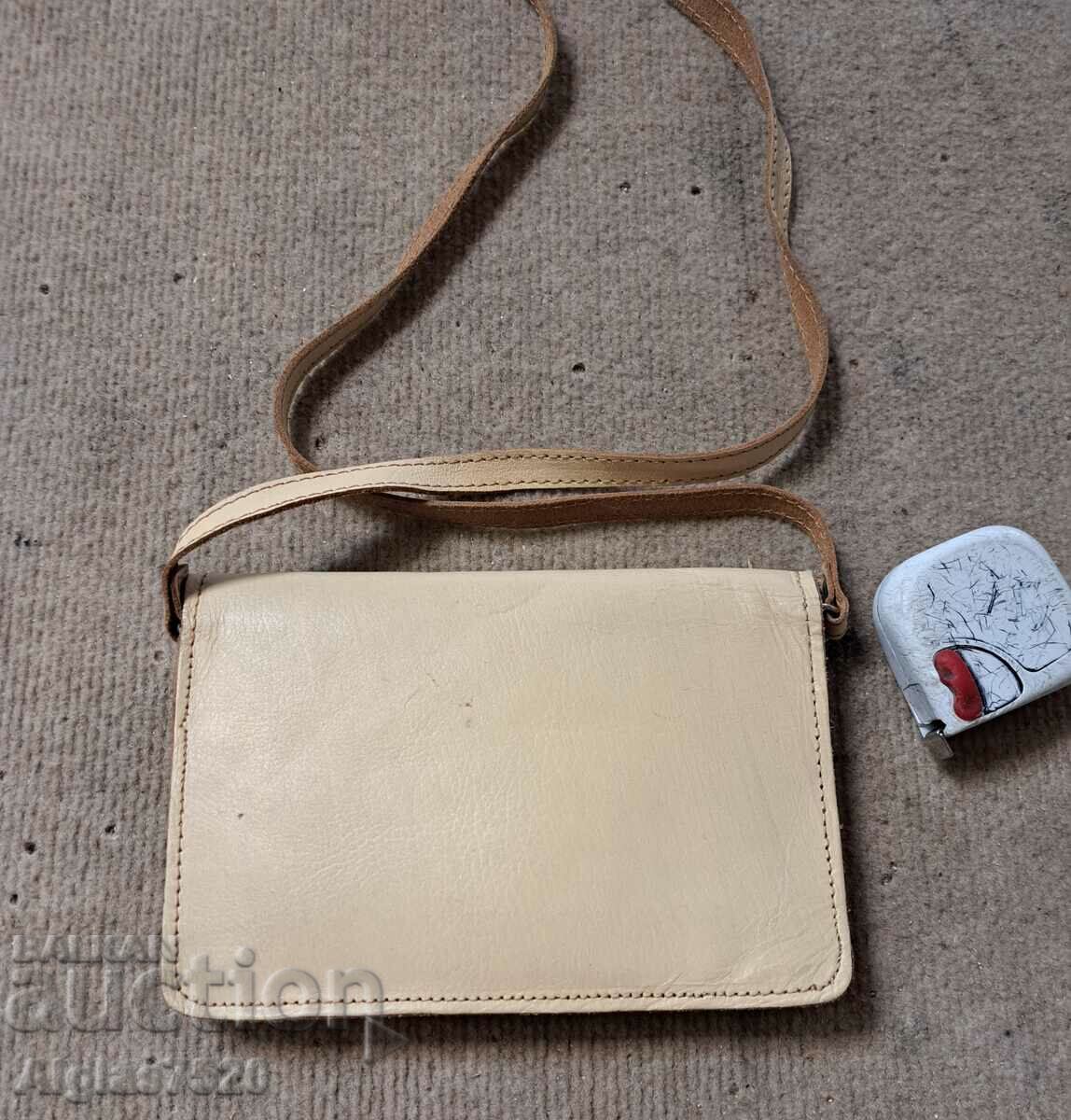 Women's leather bag made of genuine leather with price 20.00 BGN | € 10.23