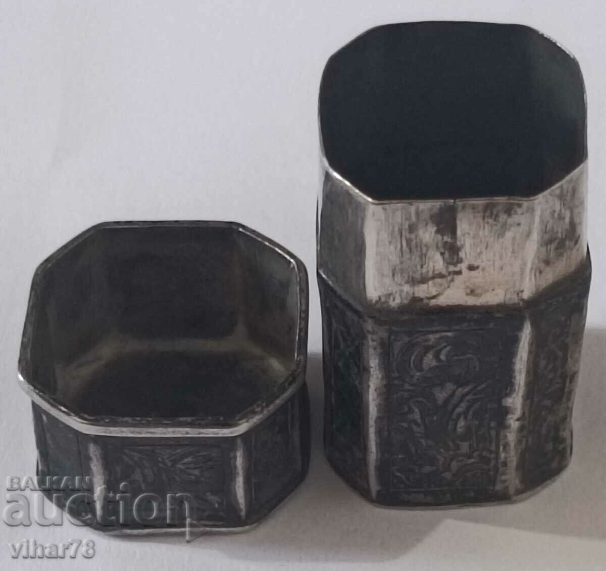 Delivery of antique silver box Delivery of antique silver box