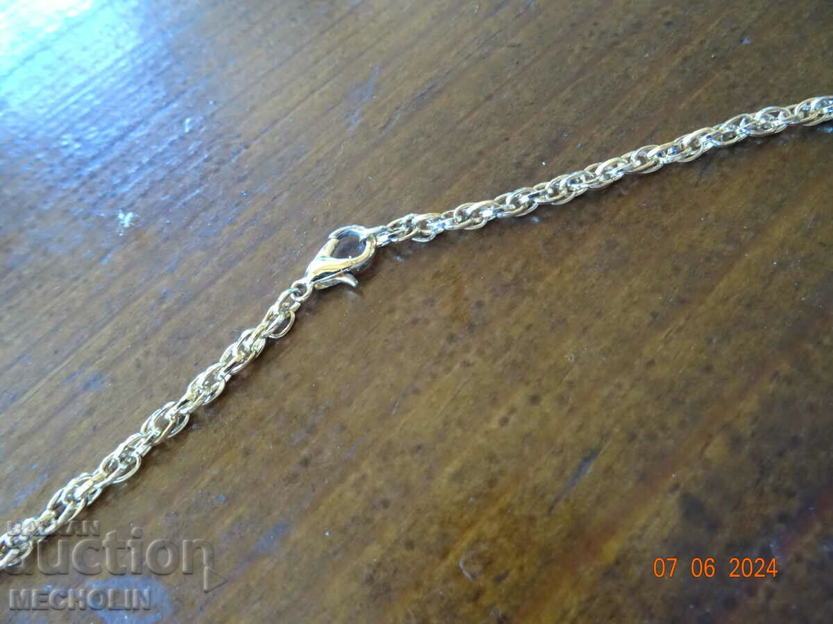 Auction BEAUTIFUL CHAIN NECKLACE 2 Auction BEAUTIFUL CHAIN NECKLACE 2