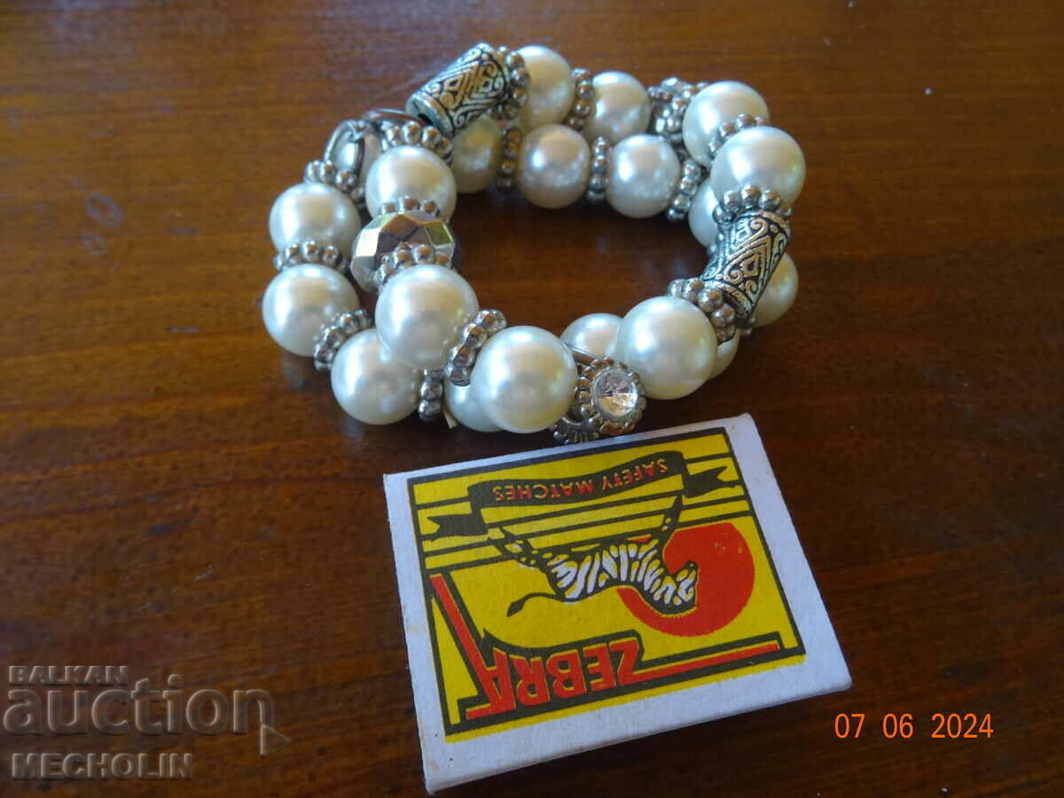 BEAUTIFUL BRACELET 2 with price 10.00 BGN | € 5.11 BEAUTIFUL BRACELET 2 with price 10.00 BGN | € 5.11