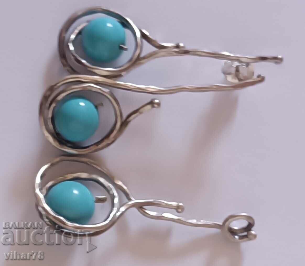 Παράδοση Ασημένια σκουλαρίκια με τιρκουάζ μενταγιόν Παράδοση Ασημένια σκουλαρίκια με τιρκουάζ μενταγιόν