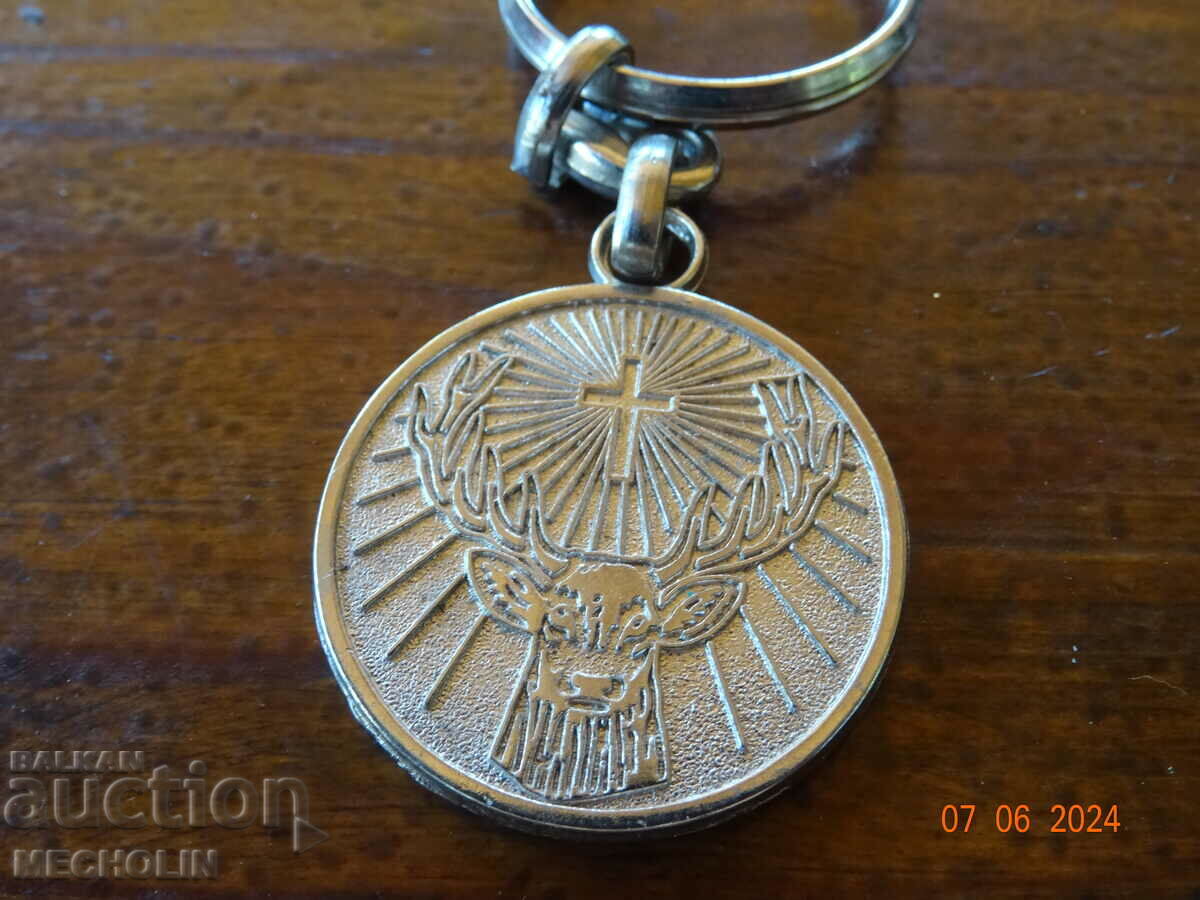 Auction  BEAUTIFUL KEY HOLDER 8