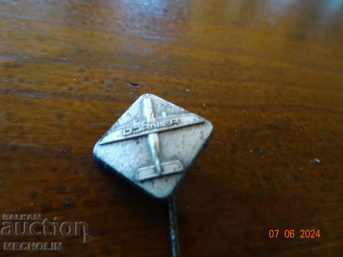 PIN BADGE - 7 PIN BADGE - 7