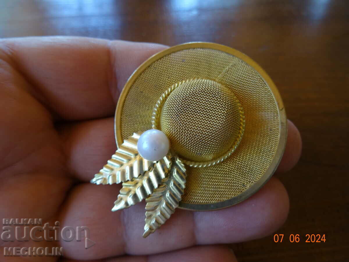 BEAUTIFUL BROOCH - 6 BEAUTIFUL BROOCH - 6