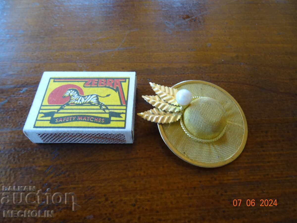 BEAUTIFUL BROOCH - 7 BEAUTIFUL BROOCH - 7