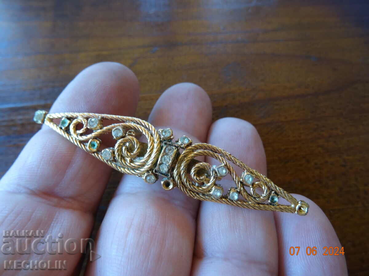 BEAUTIFUL OLD BROOCH 8 - 7 BEAUTIFUL OLD BROOCH 8 - 7