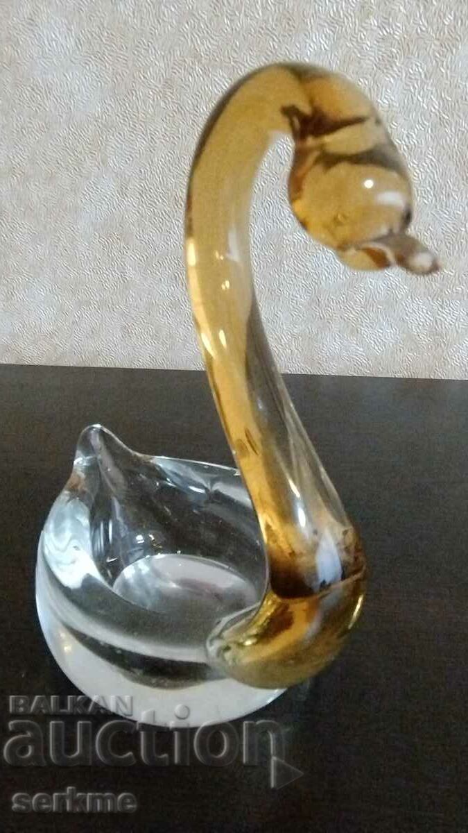 Glass figure with price 10.00 BGN | € 5.11 Glass figure with price 10.00 BGN | € 5.11