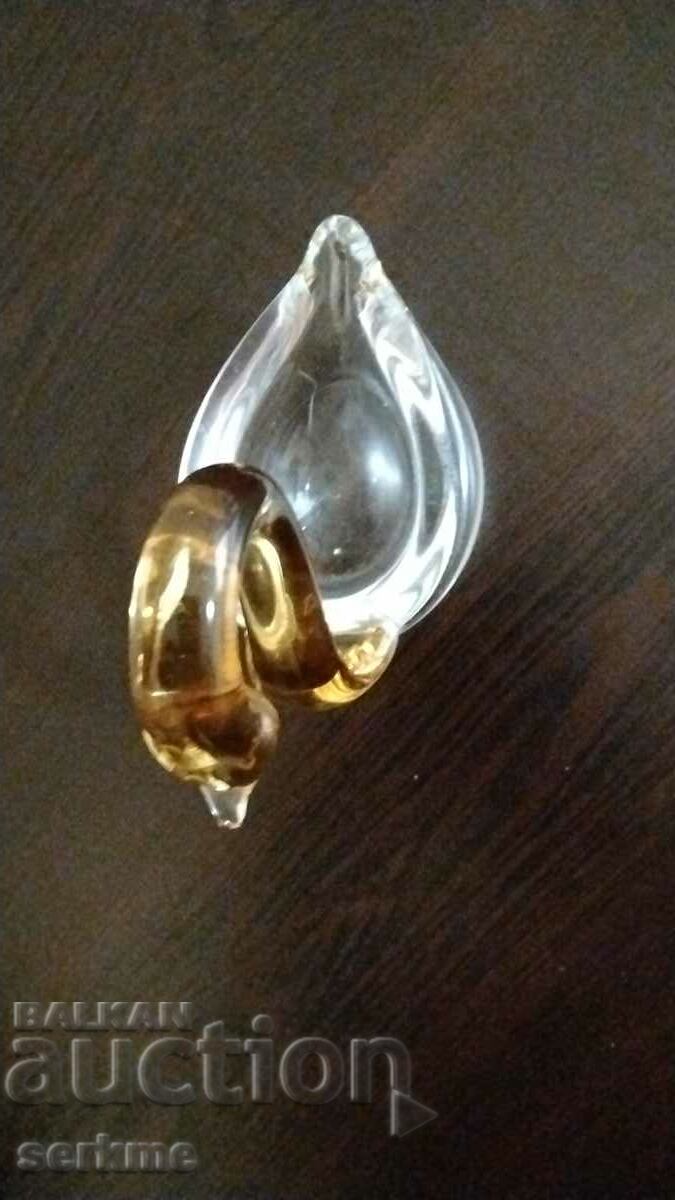 Glass figure - 6 Glass figure - 6