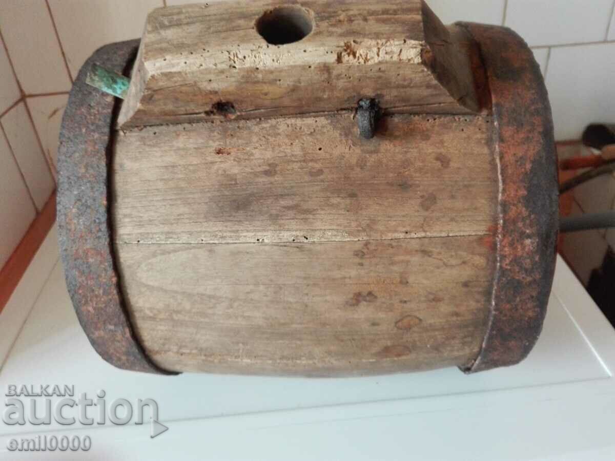 An old horse-buckle. - 5 An old horse-buckle. - 5