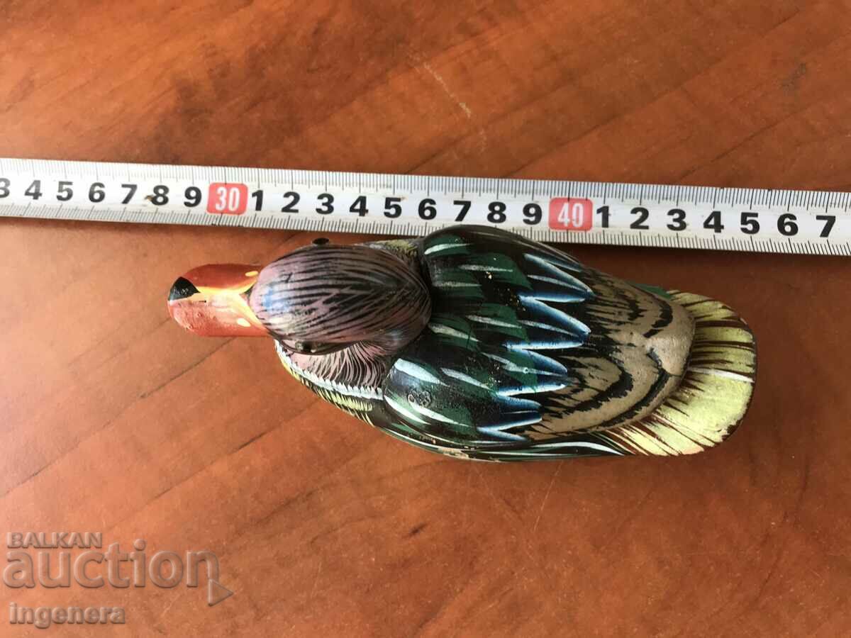 FIGURA DUCK DUCK BOX CERAMICA cu preț 17.00 BGN | € 8.69