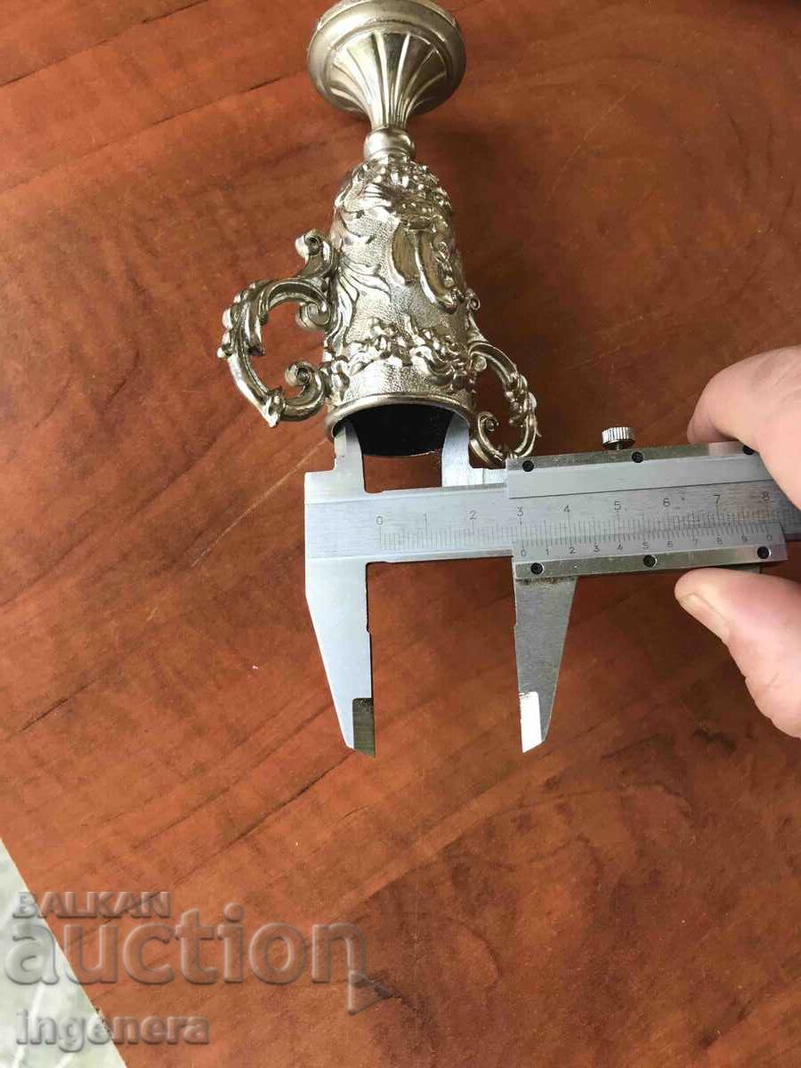 CANDLESTICK COLORED METAL SILVER - 6 CANDLESTICK COLORED METAL SILVER - 6