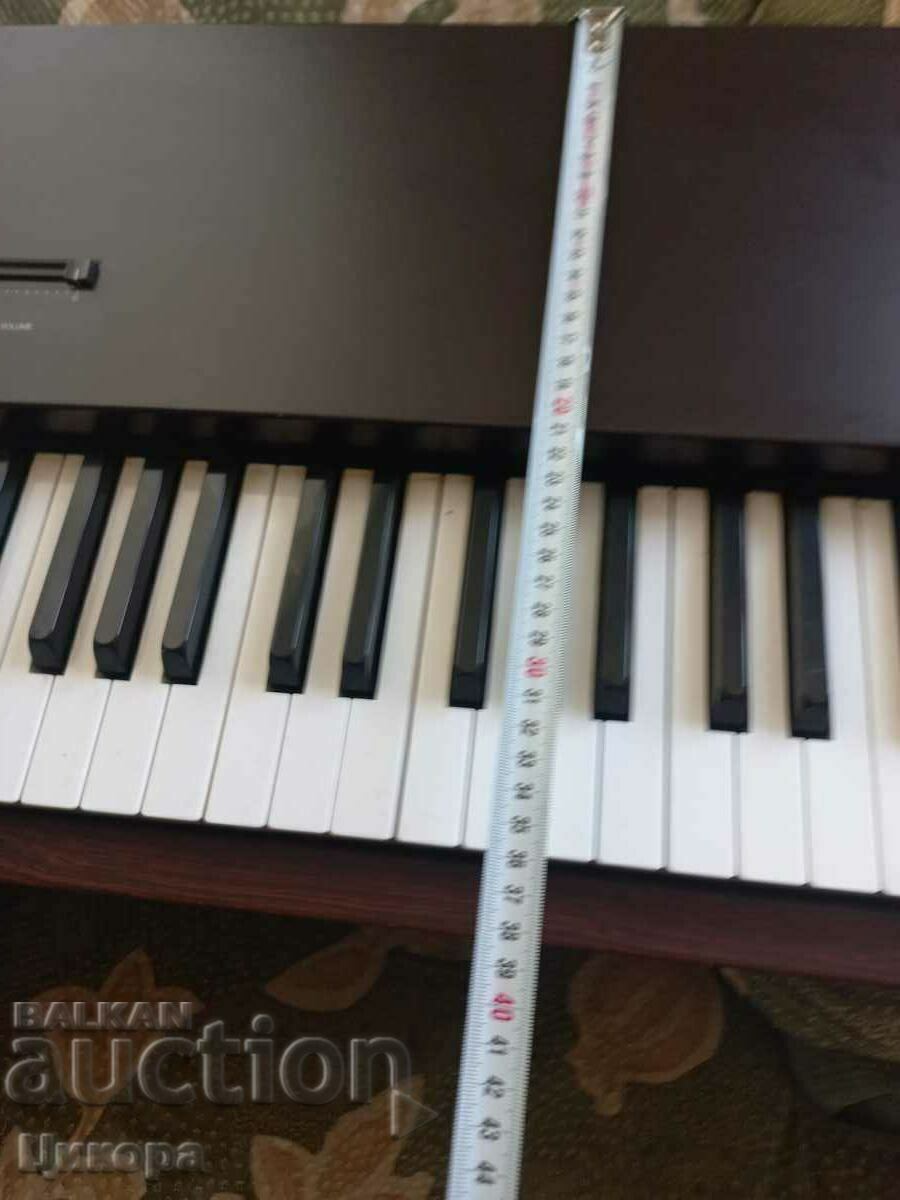 DIGITAL PIANO YAMAHA pf 15 1983 - 5 DIGITAL PIANO YAMAHA pf 15 1983 - 5