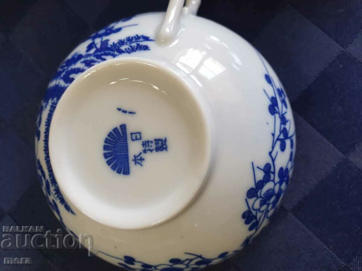 Παράδοση Ιαπωνική υπηρεσία πορσελάνης για καφέ, τσάι