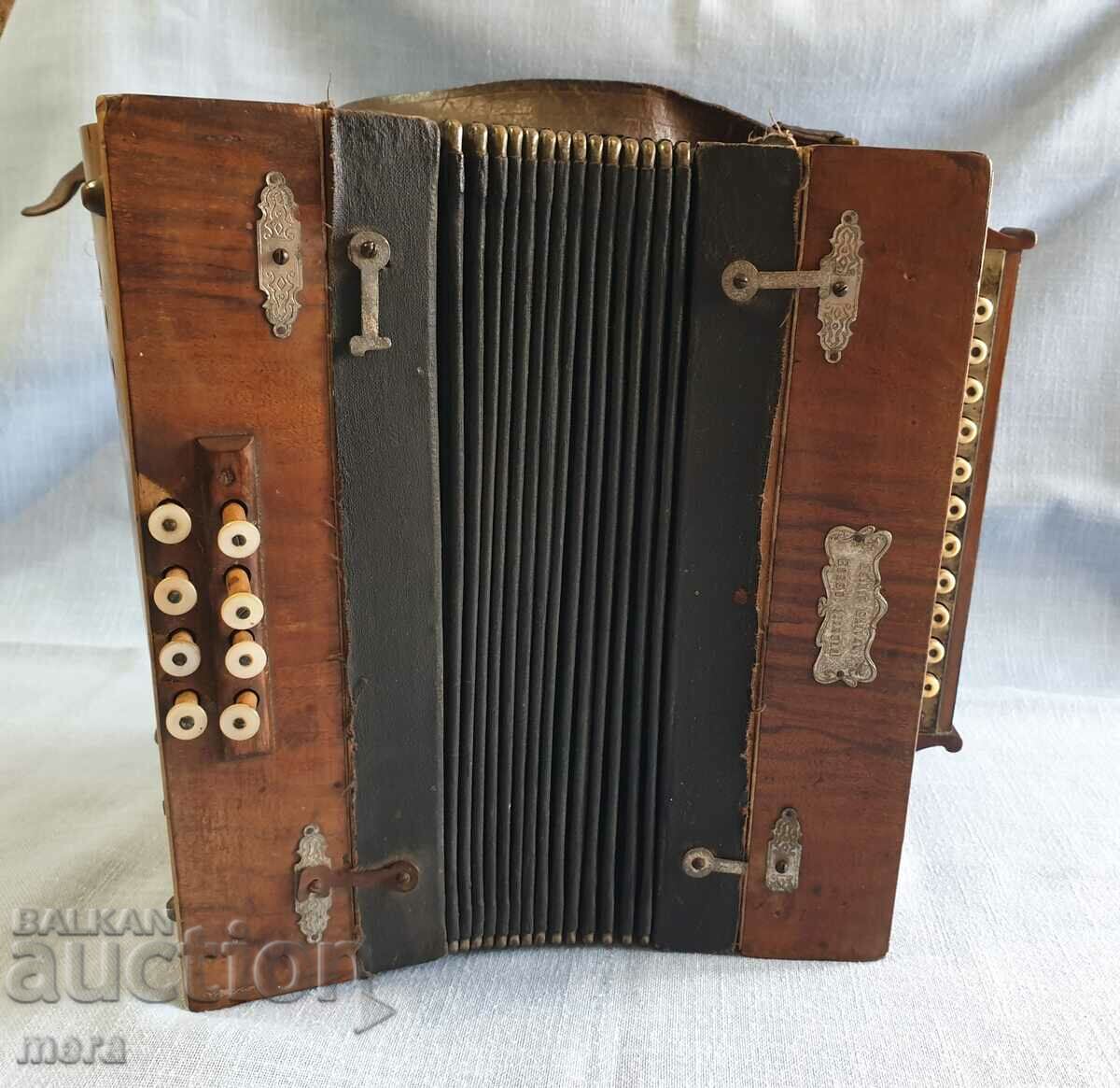 Antique Tyrolean harmonica