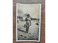 Стара снимка Царство България - жена на плаж, Варна