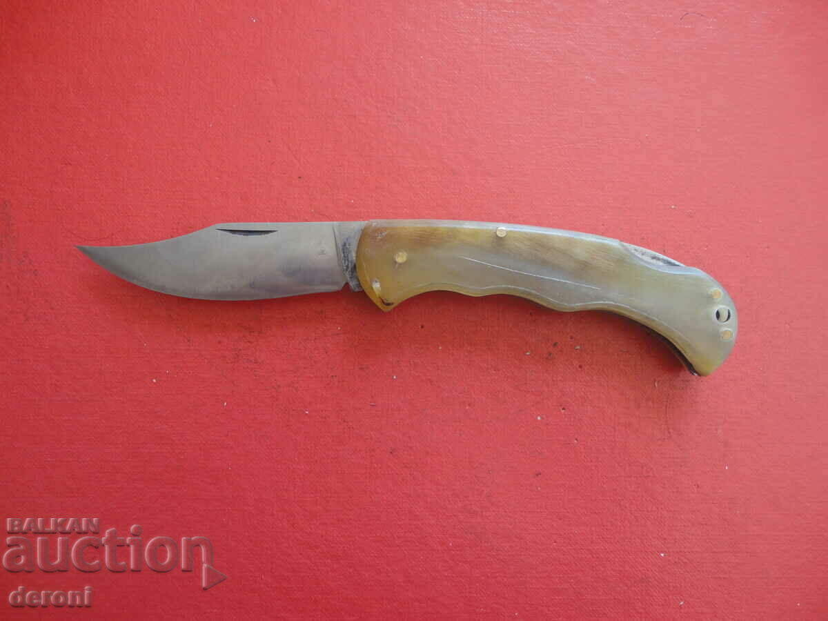 A great horned pocket knife with price 45.00 BGN | € 23.01 A great horned pocket knife with price 45.00 BGN | € 23.01