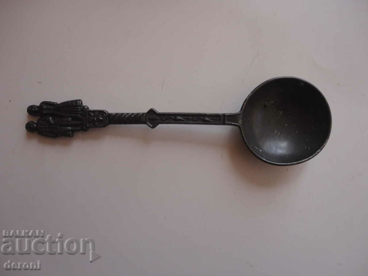 Auction A great pewter spoon 17 Auction A great pewter spoon 17