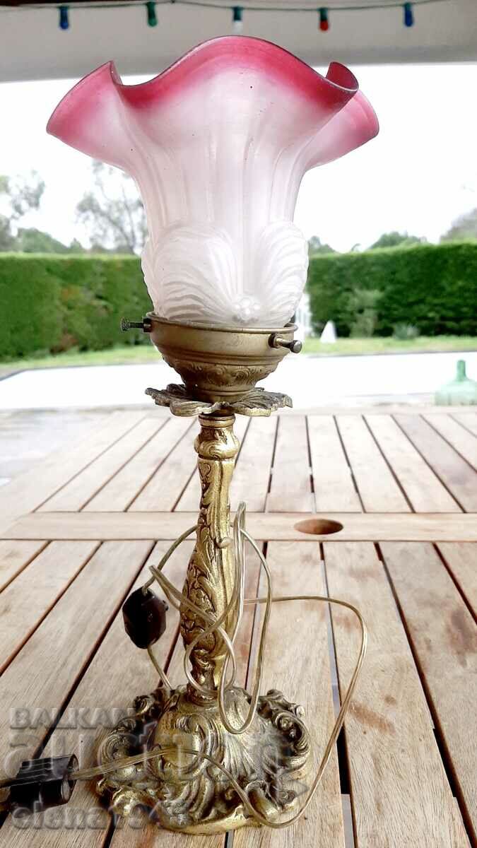 Lampă de masă din bronz