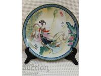 Porcelain plate with a character from Dream of Red Mansions
