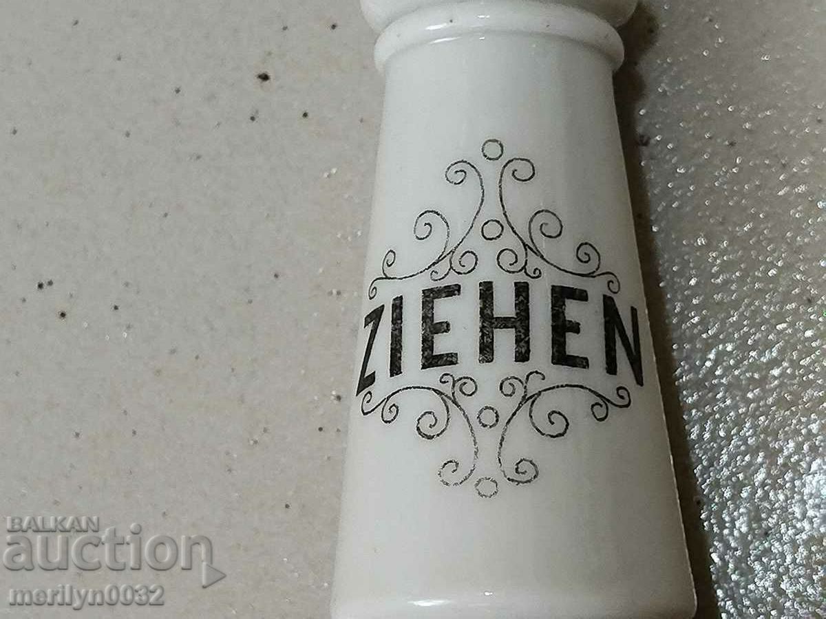 Λαβή πορσελάνης με αλυσίδα εξαερισμού από του 20ου αιώνα - 7 Λαβή πορσελάνης με αλυσίδα εξαερισμού από του 20ου αιώνα - 7