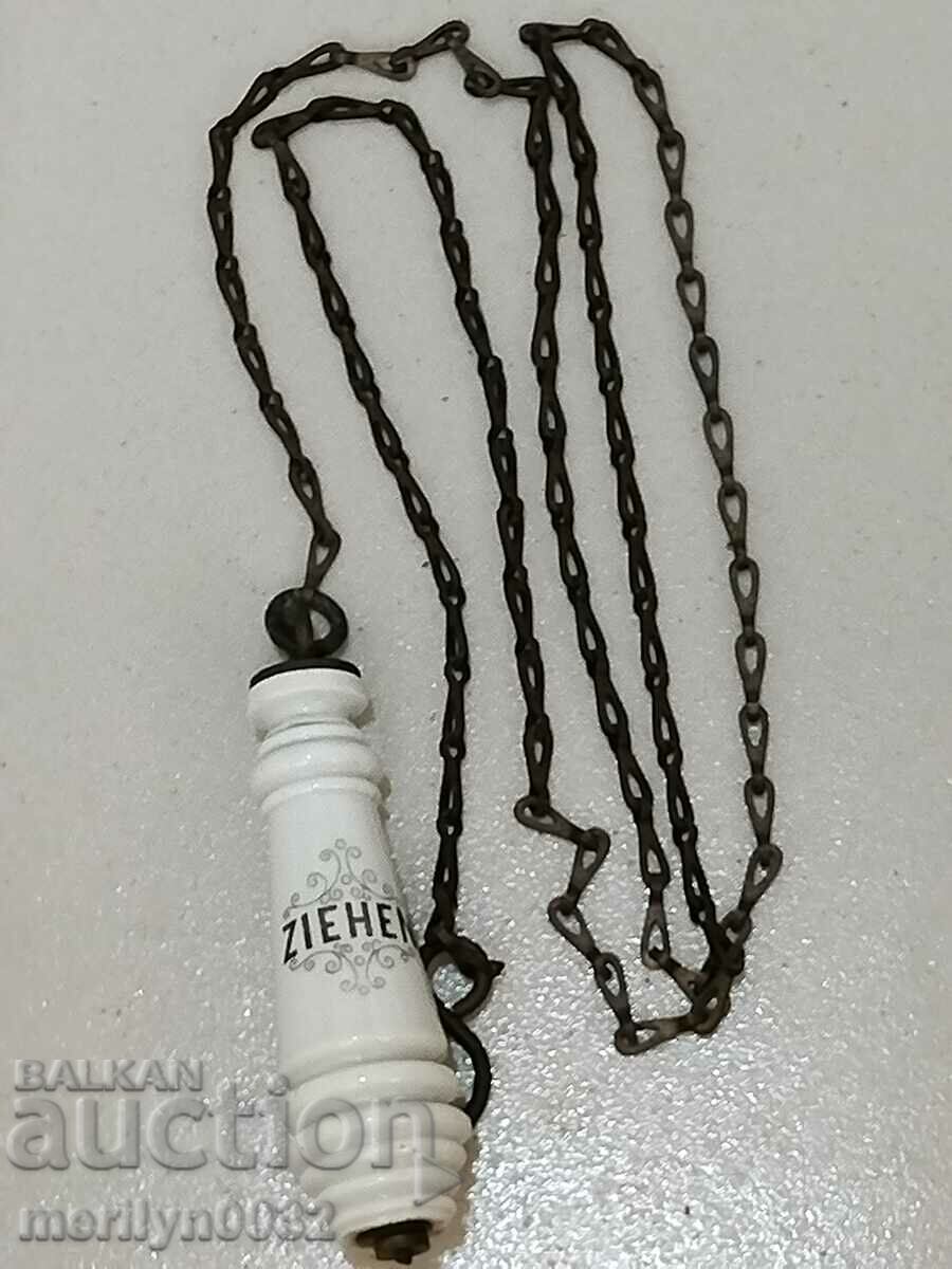 Porcelain handle with vent chain from of the 20th century