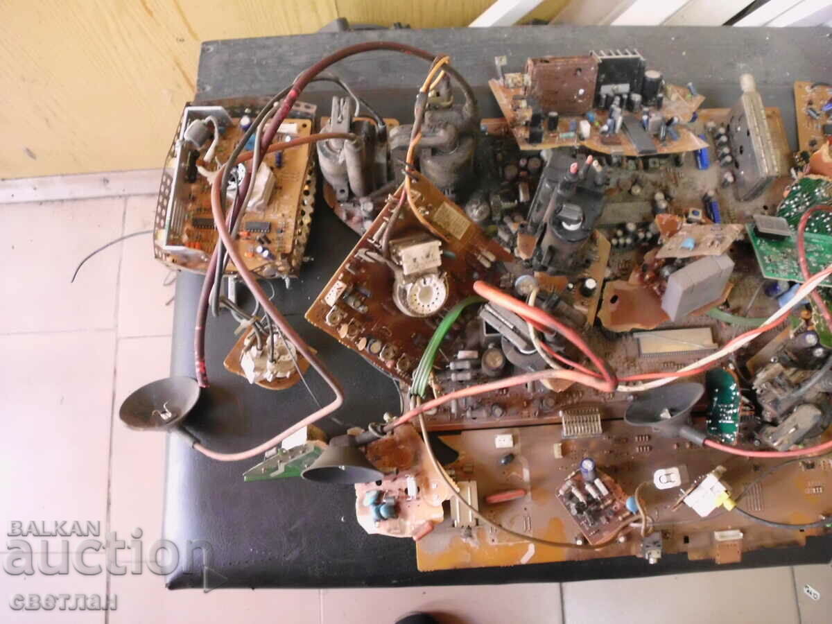 Delivery of electrical scrap Delivery of electrical scrap