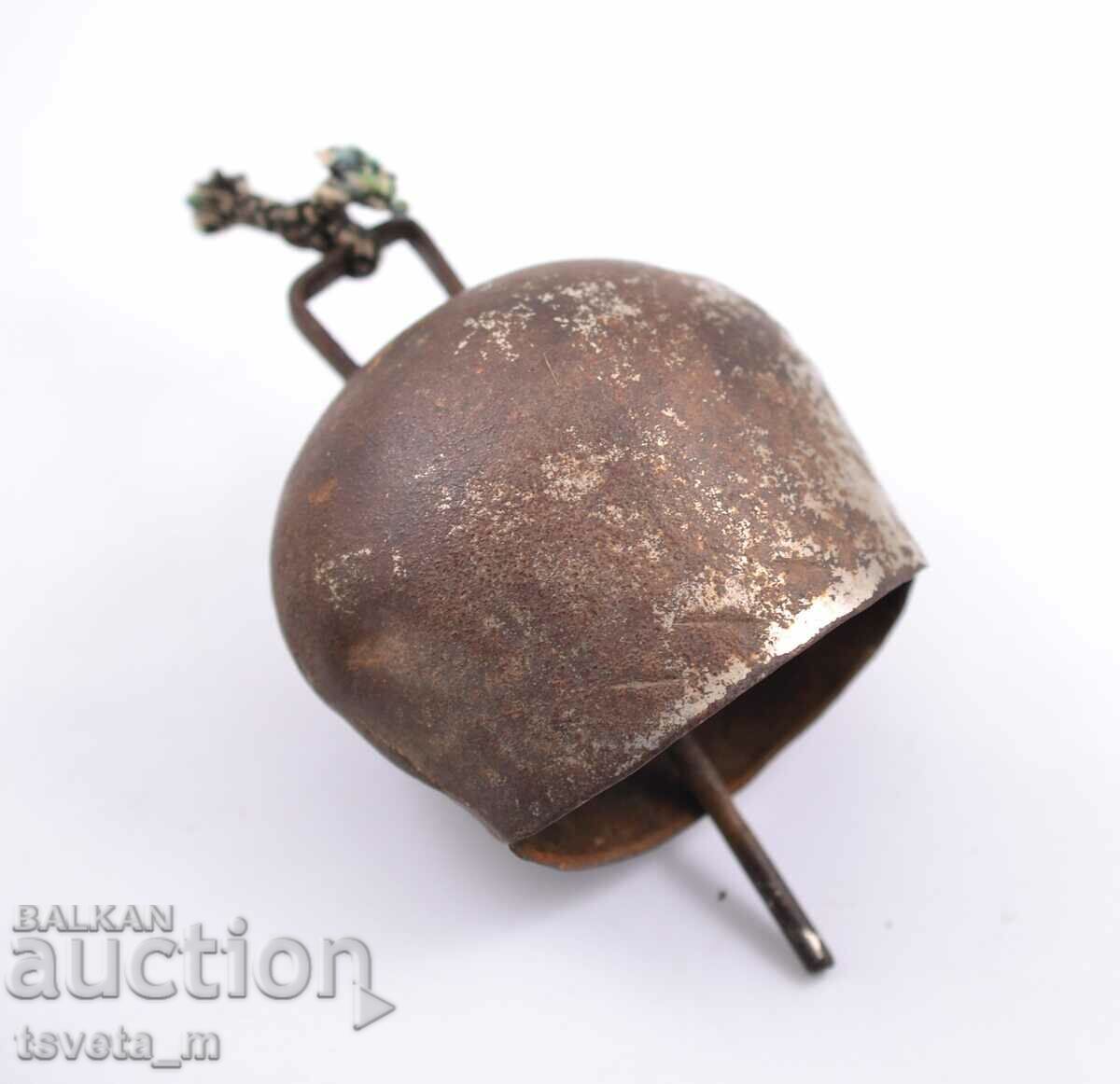 CHAN, BELL, BELL CHAN, BELL, BELL