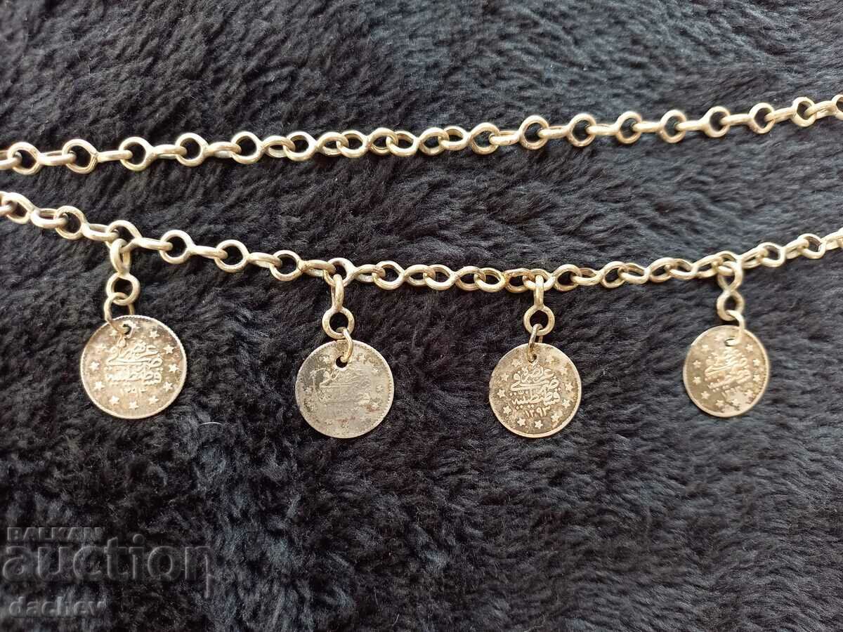 Livrarea Costum UNIC renascentist macedonean din argint Kyustek din secolul al XIX-lea Livrarea Costum UNIC renascentist macedonean din argint Kyustek din secolul al XIX-lea