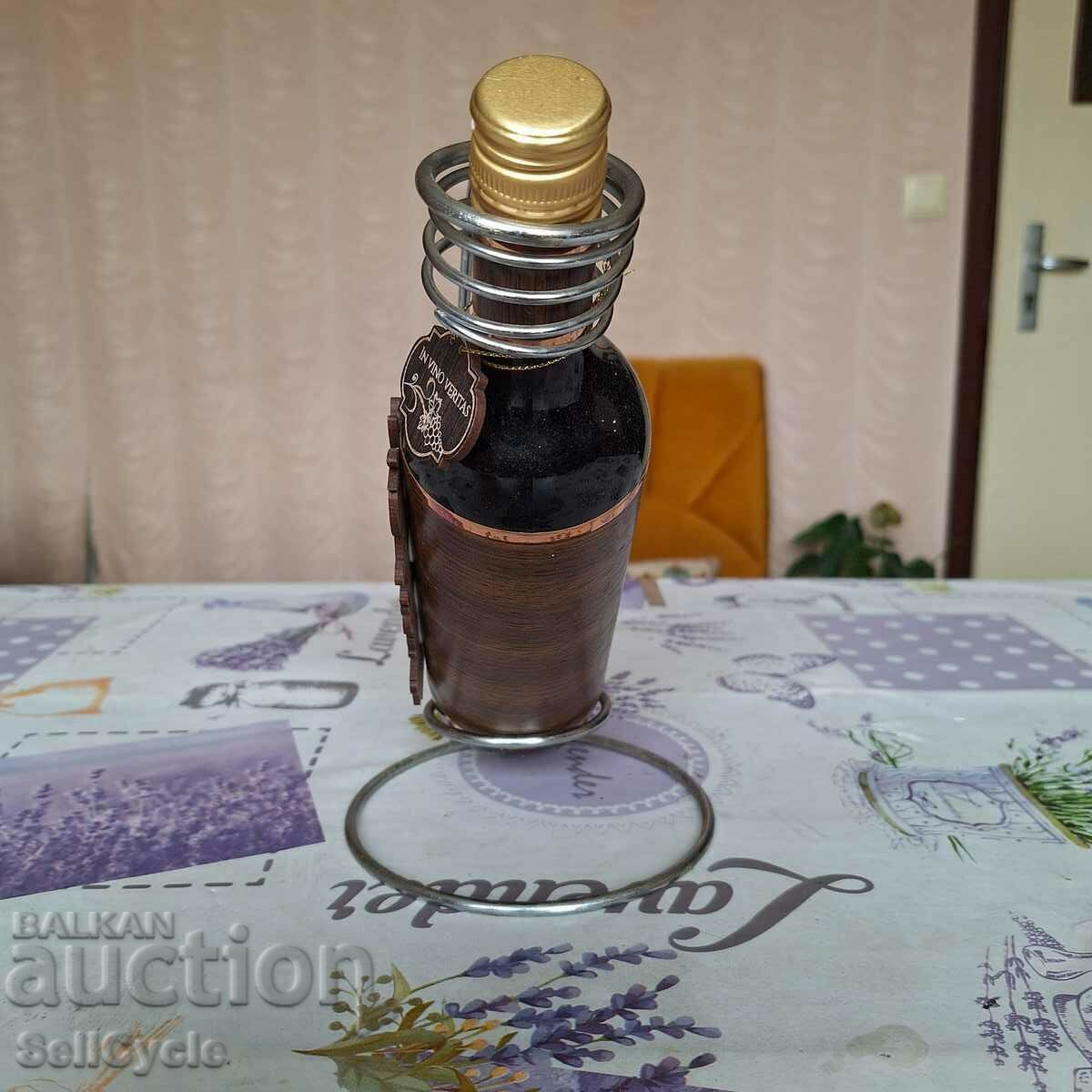 ✅SUPPORT DE VIN METAL ARATAT ❗ cu preț 3.00 BGN | € 1.53 ✅SUPPORT DE VIN METAL ARATAT ❗ cu preț 3.00 BGN | € 1.53