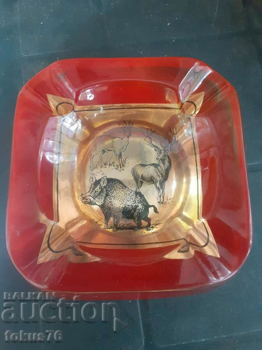 A great old Russian ashtray - Katalin - with hunting motifs with price 149.00 BGN | € 76.18 A great old Russian ashtray - Katalin - with hunting motifs with price 149.00 BGN | € 76.18