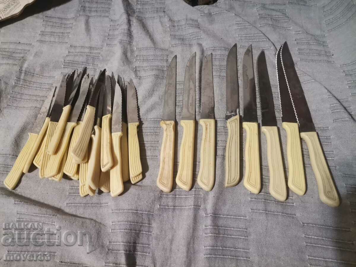 Kitchen knives. Utensils. Japan. 35 pieces