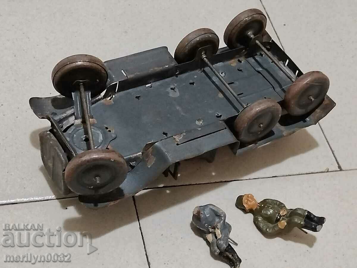 German sheet metal toy car 1930s Wehrmacht ORIGINAL - 7 German sheet metal toy car 1930s Wehrmacht ORIGINAL - 7