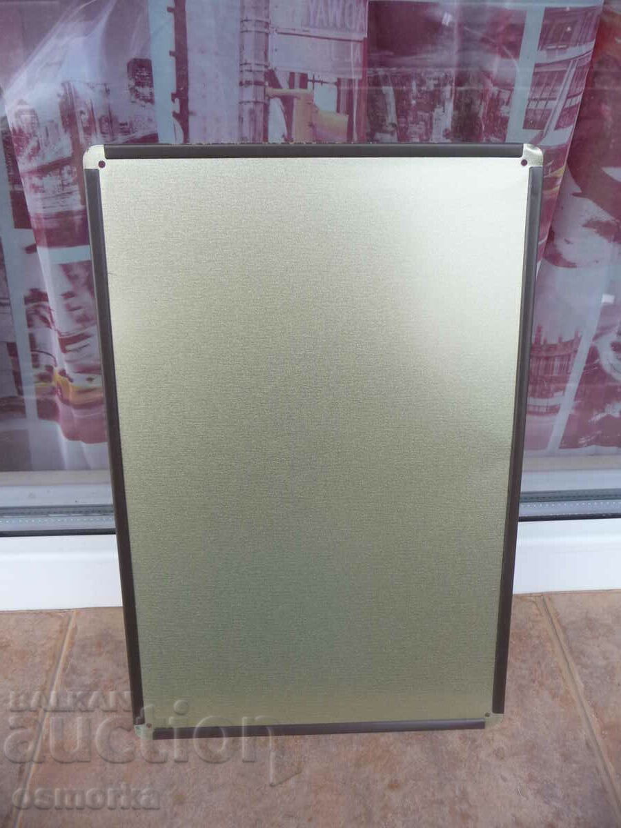 Auction Metal plate message Live well love much laugh often Auction Metal plate message Live well love much laugh often