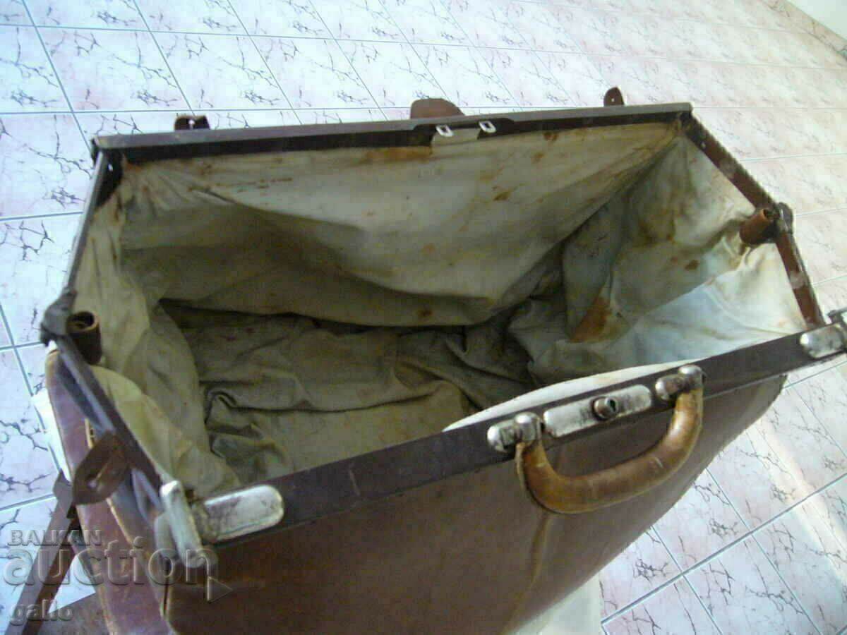 Παράδοση Ιατρική τσάντα αντίκες