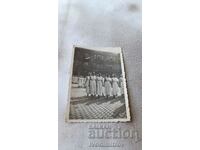 С-ка София Млади момичета с бели рокли на манифестация 1936