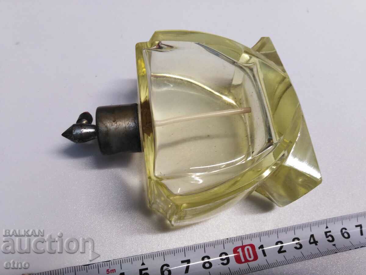 Delivery of OLD GLASS BOTTLE OF PERFUME Delivery of OLD GLASS BOTTLE OF PERFUME