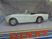 1:43 DINKY MATCHBOX TRIUMPH TR4A 1965 MODEL CAR